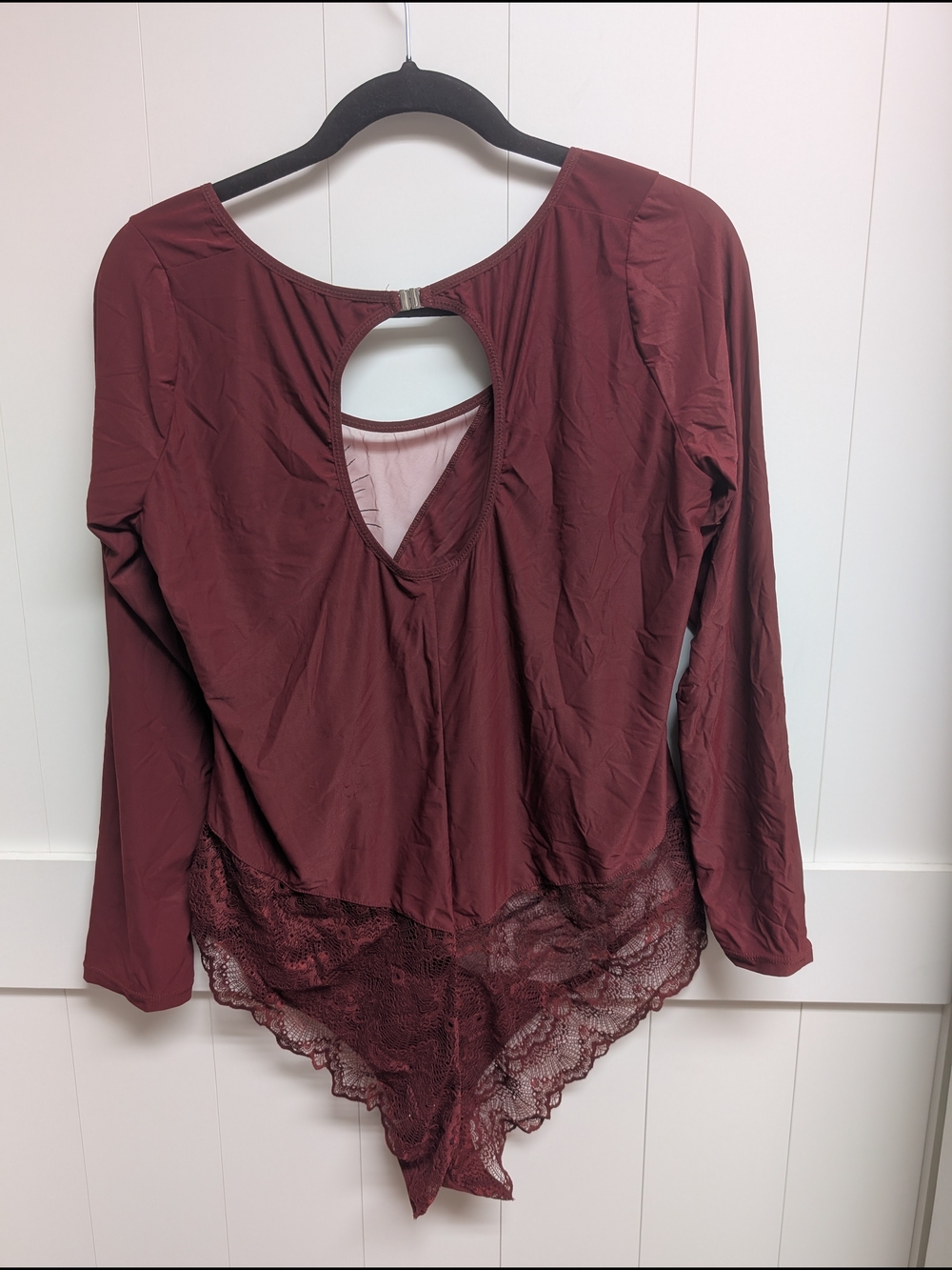 Thistle & Spire Plus Size Long Sleeve Burgundy Angel Bodysuit, 3X - Picture 6 of 7
